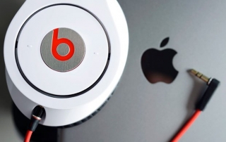 Планы Apple приобрести Beats Electronics фанаты восприняли с недоумением